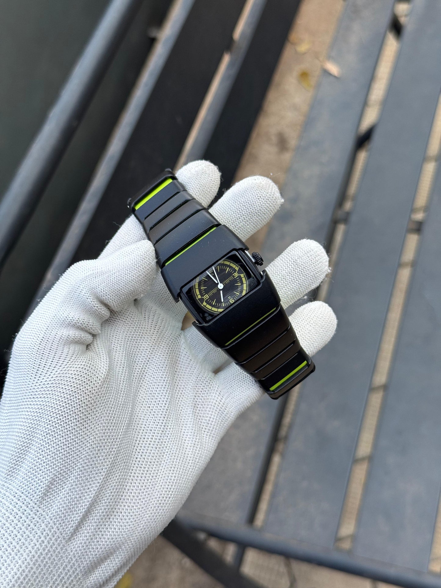 NIKE D-LINE - GREEN ANALOG