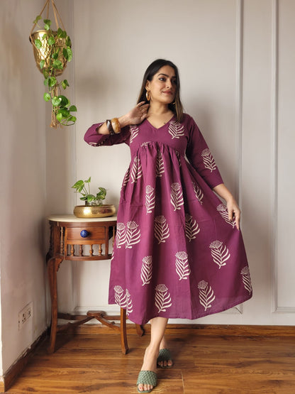 🍁😍*All New Exclusive Collection of Bagru Hand Block Printed Long " One Piece Dress " 👗 in Multiple Beautiful Colours With Pocket*
