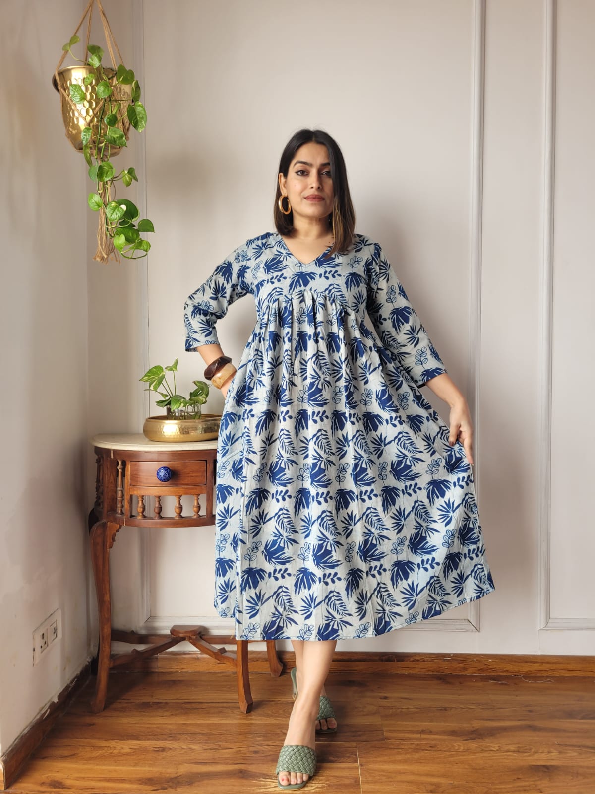 🍁😍*All New Exclusive Collection of Bagru Hand Block Printed Long " One Piece Dress " 👗 in Multiple Beautiful Colours With Pocket*