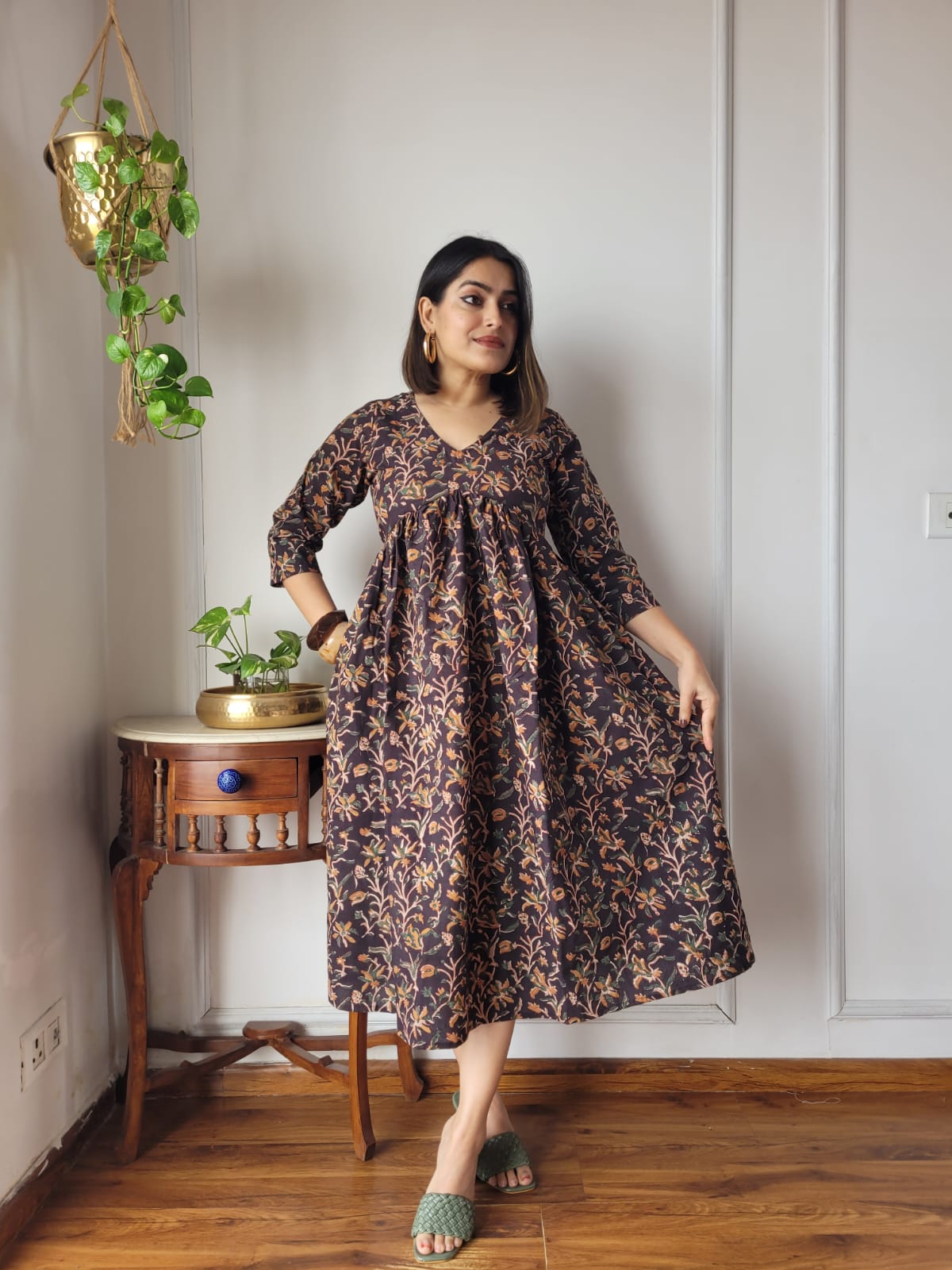 🍁😍*All New Exclusive Collection of Bagru Hand Block Printed Long " One Piece Dress " 👗 in Multiple Beautiful Colours With Pocket*