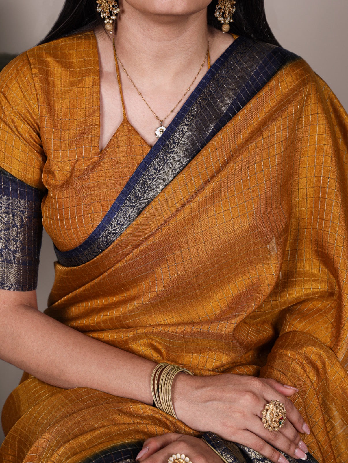 Dola Chex Saree
