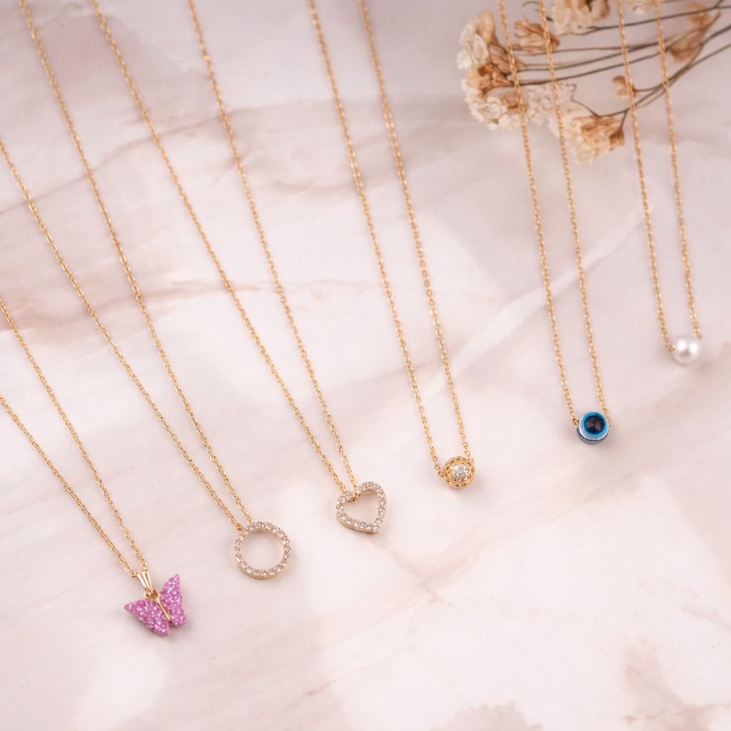 shimmering beautifull pack of 5 necklace for girls