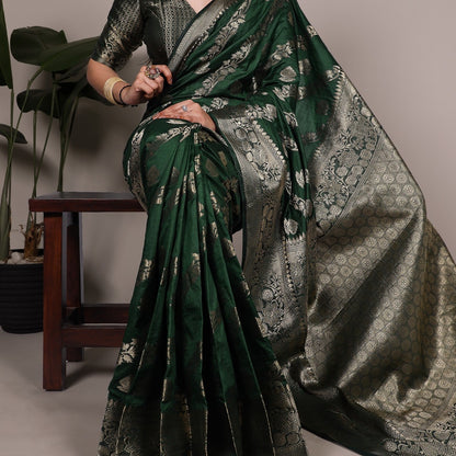 Designed for all-day comfort with a touch of festive finesse—this weaving work nylon saree is a true classic 🌸

✨Price : 980/-