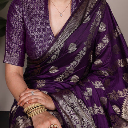 Designed for all-day comfort with a touch of festive finesse—this weaving work nylon saree is a true classic 🌸

✨Price : 980/-